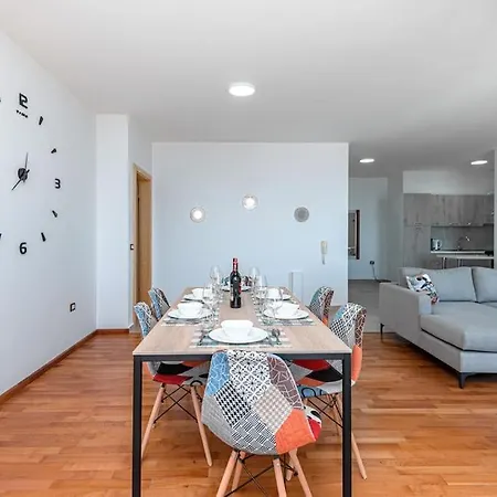 Grand View Apartment Durrës