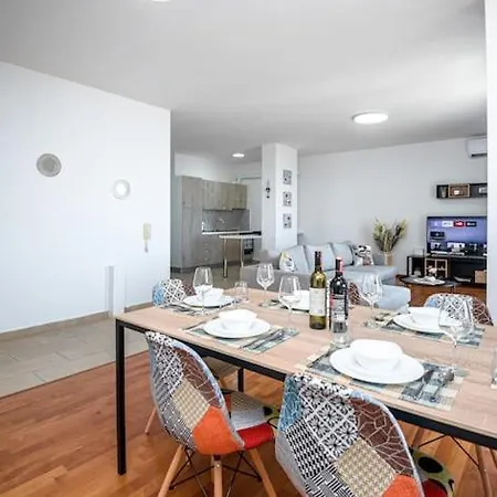 Grand View Apartamento