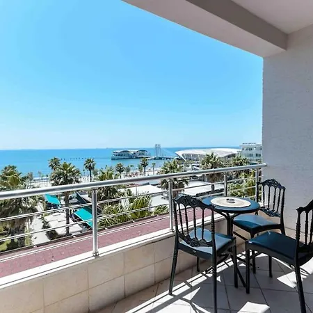 Grand View Apartamento Durrës